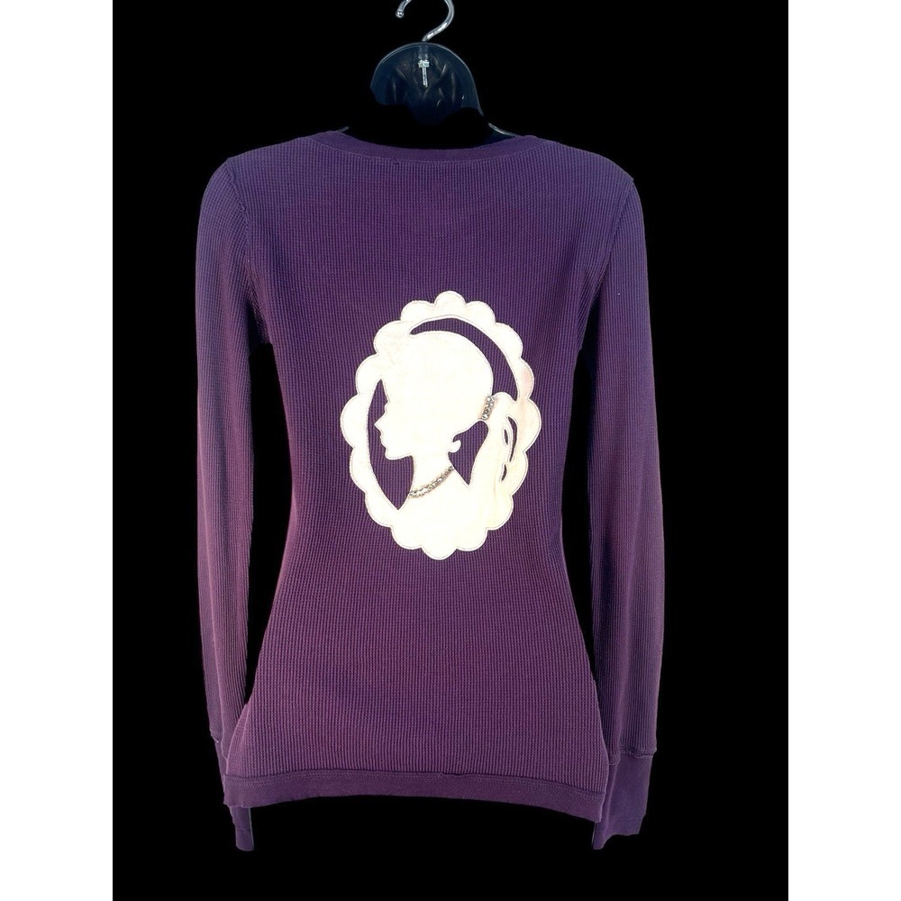 vtg y2k Twisted Heart purple silk patch rhinestone cotton waffle knit top sz S